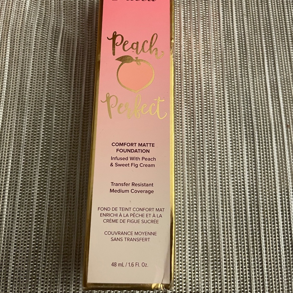 Too Faced peach perfect foundation MOCHA NIB 🤎